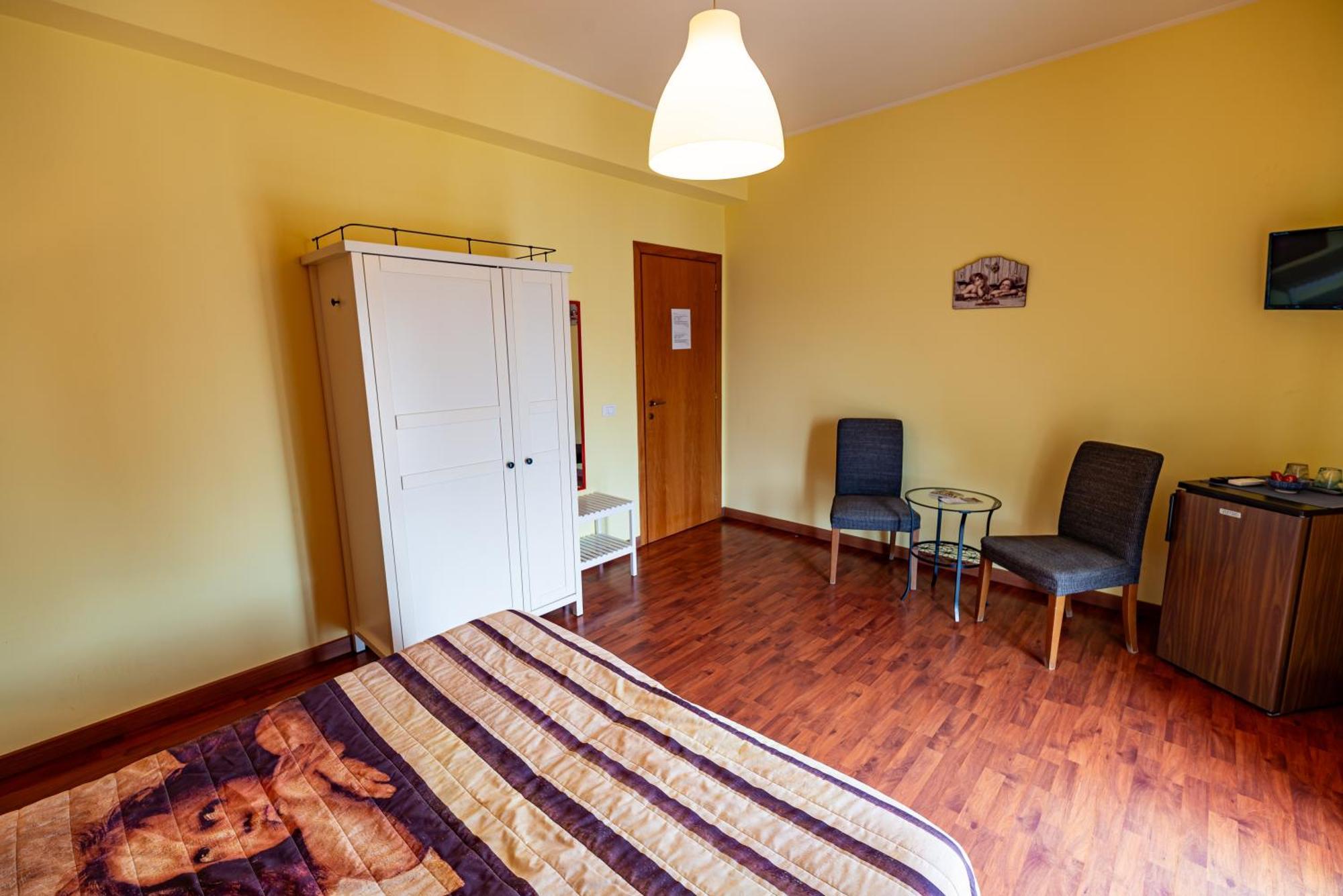Apartmán Domus Musia Milazzo Exteriér fotografie